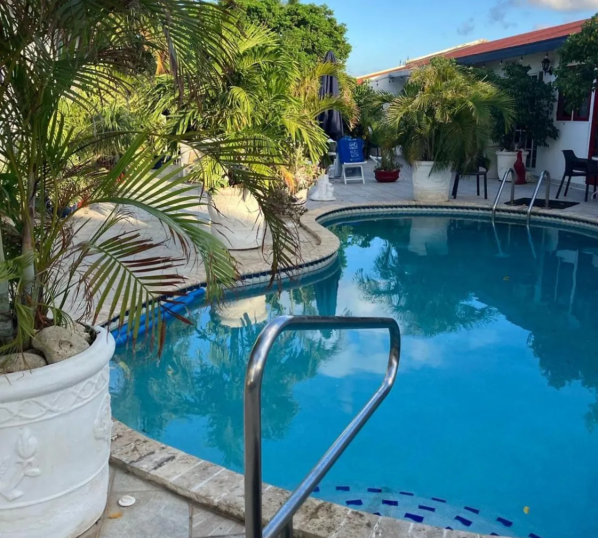 Hotel Harmony Capsule Oranjestad Kapslový hotel